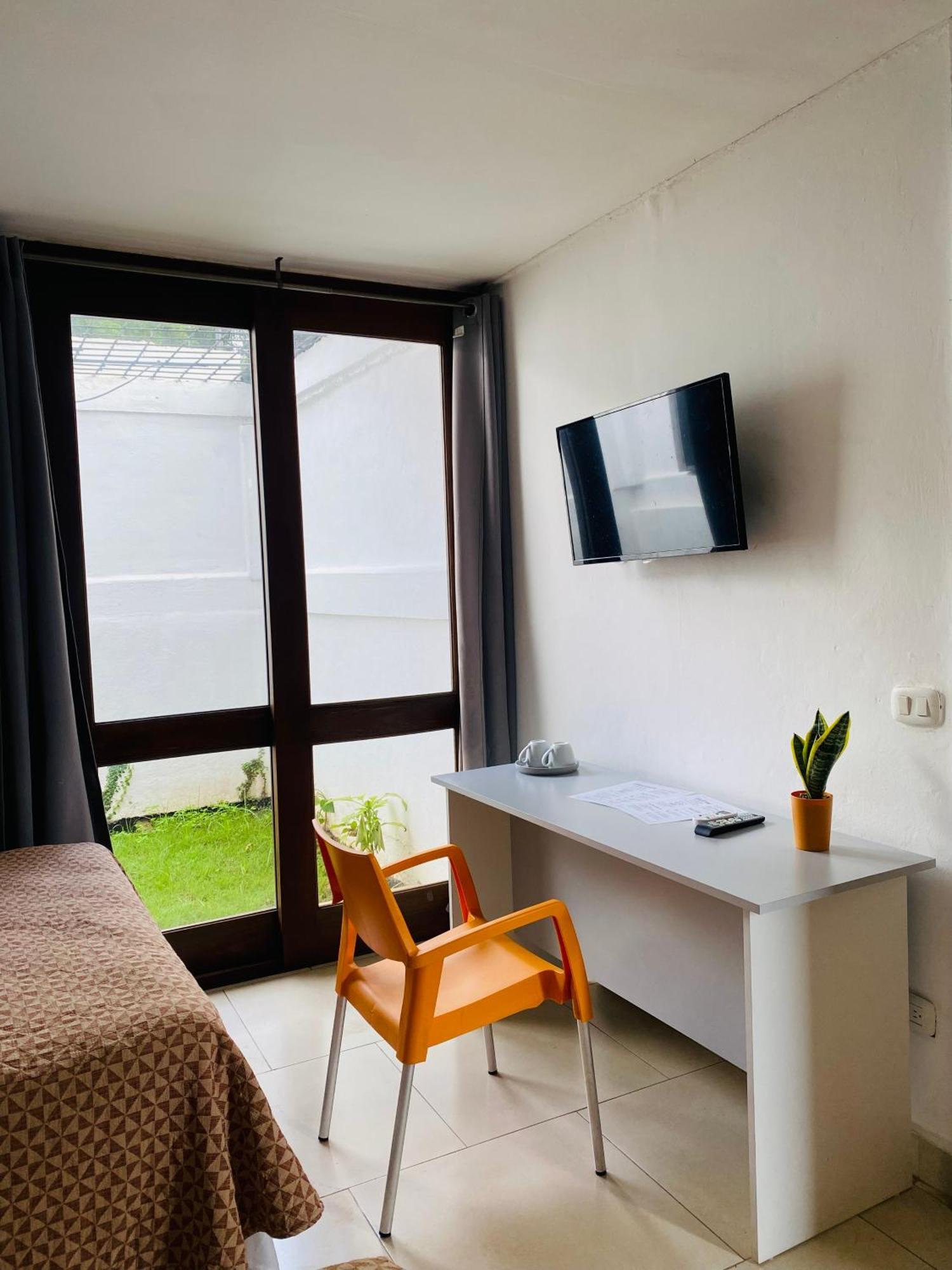 Casa San Juan Bed & Breakfast มานากัว ภายนอก รูปภาพ
